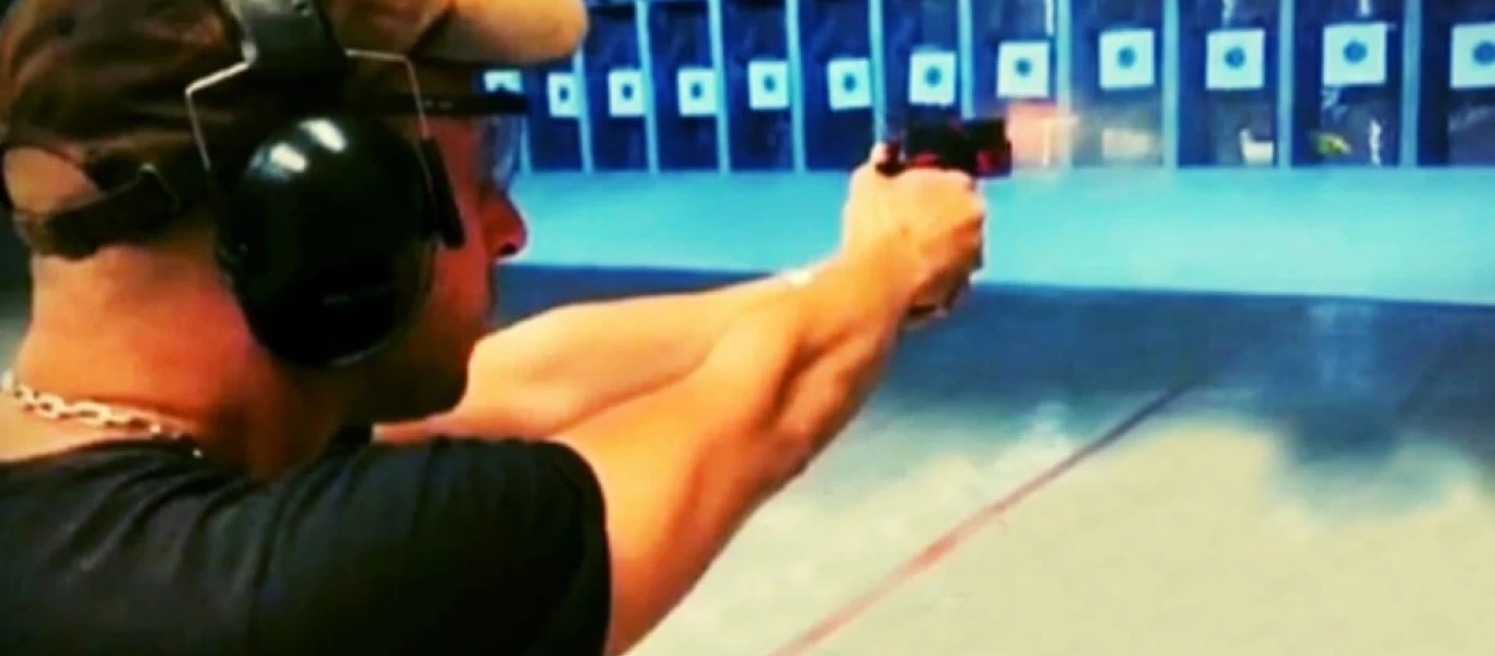 Υπόθεση 19χρονης - Ηλιούπολη: Όσα είχε αναρτήσει στο Facebook ο αστυνομικός (φώτο)